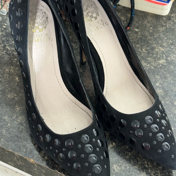 Vince Camuto High Heels Size 8 - Picture 4 of 9